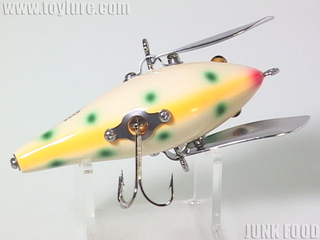 【メーカー包装済】 JUNK FOOD item: J-42008 エクセレントボーイ ルアー・フライ