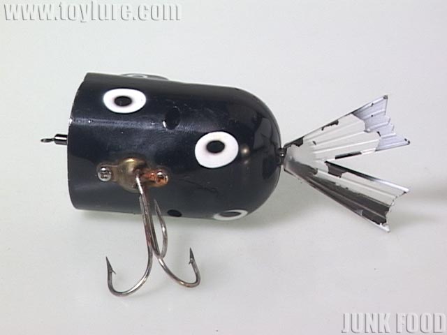 JUNK FOOD item: J-42973 トイフロッグモーター