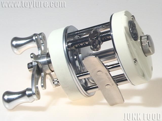 JUNK FOOD item: R-4196 バイトマン フォージド