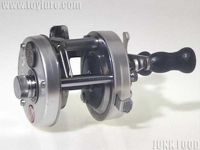 JUNK FOOD item: R-5485 Quick700B Champion ダムクイック700B
