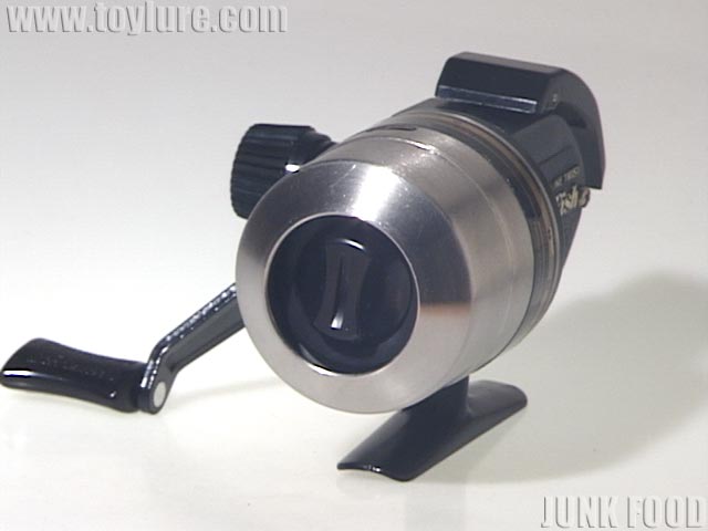 JUNK FOOD item: R-5552 ダイナフィッシュ100A