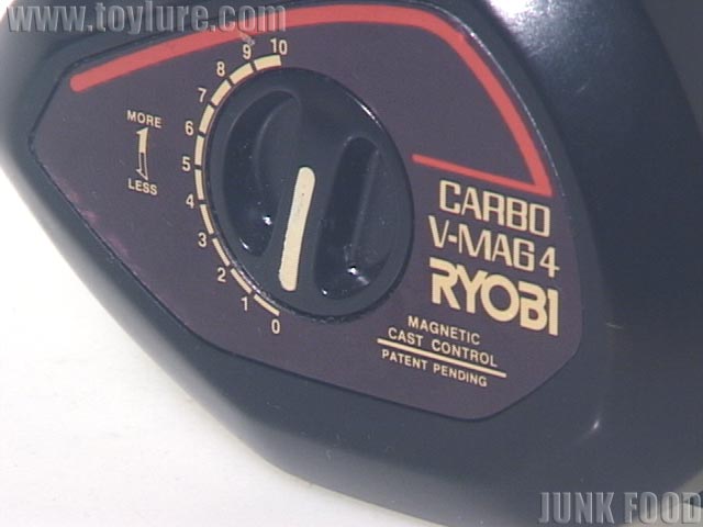 JUNK FOOD item: R-6224 キャスプロ カーボVマグ4