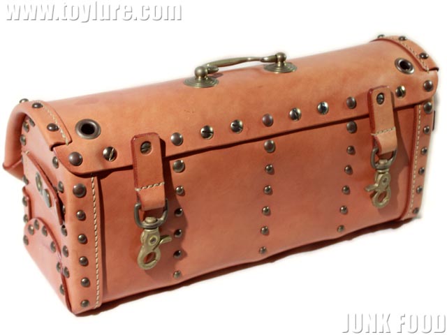 【海外 正規品】 FOOD JUNK item: 前モデル BLCボックス R-6511 タックルボックス