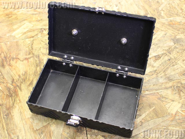 JUNK FOOD item: R-6710 スチールボックス小
