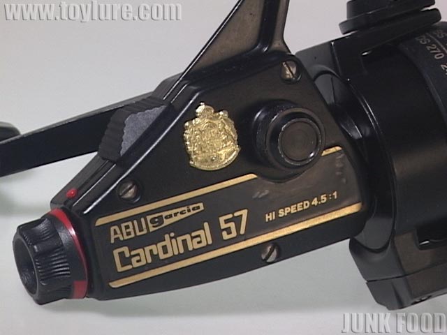 JUNK FOOD item: R-7015 カーディナル57 Cardinal
