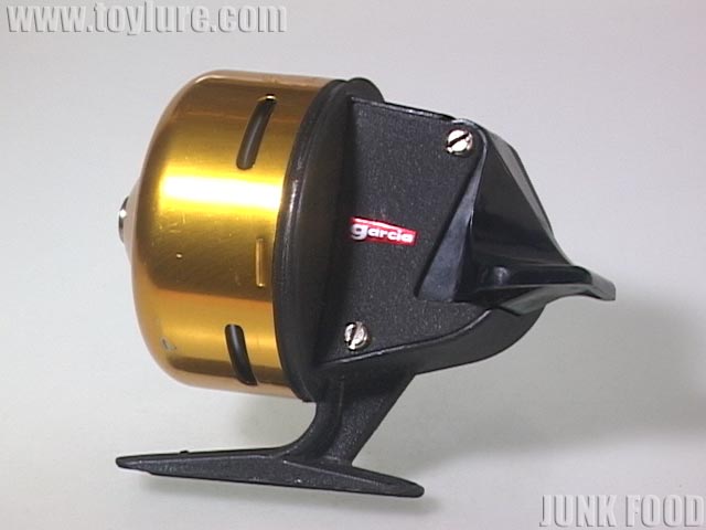 Abu Matic 136 Spin Cast Reel（アブ アブマチック 136）スピンキャストリール スペアスプール2個 スプールラバーキャップ  付属 ビンテージ オリジナル | OLDS