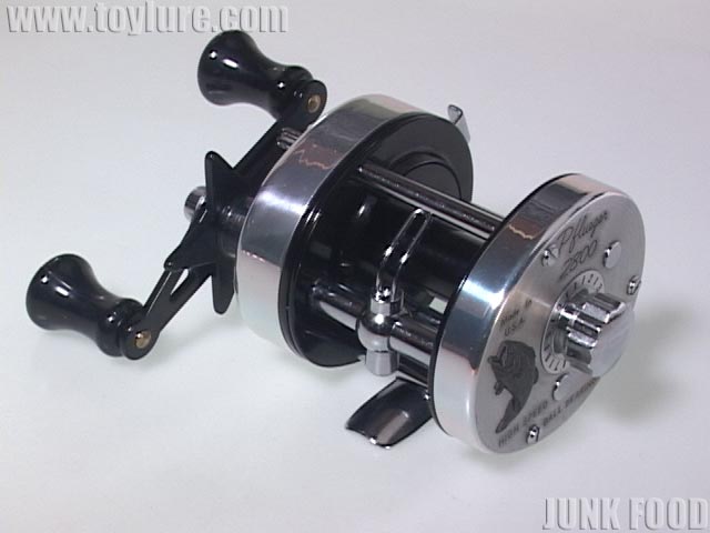 JUNK FOOD item: R-7124 フルーガー2800