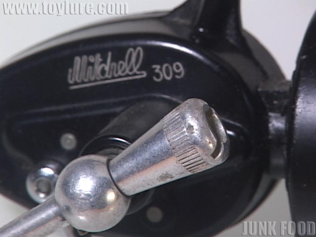 JUNK FOOD item: R-7303 Mitchell 309 Prince ミッチェル309