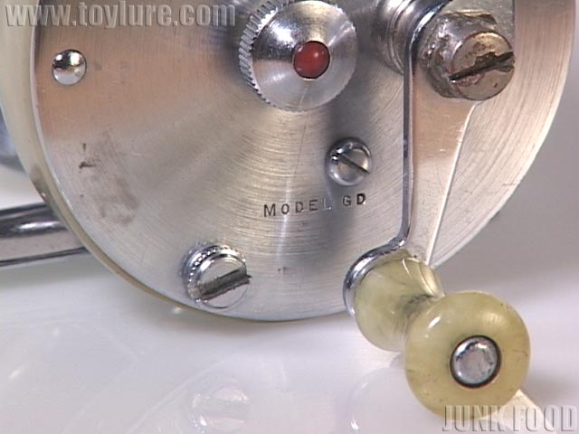 JUNK FOOD item: R-7902 Sportcast 1977 スポートキャスト モデルGD