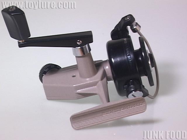 JUNK FOOD item: R-7993 カーディナル3 復刻 Cardinal