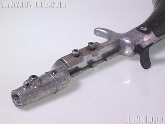 JUNK FOOD item: R-8053 PISTOL-GLIP ピストルグリップ