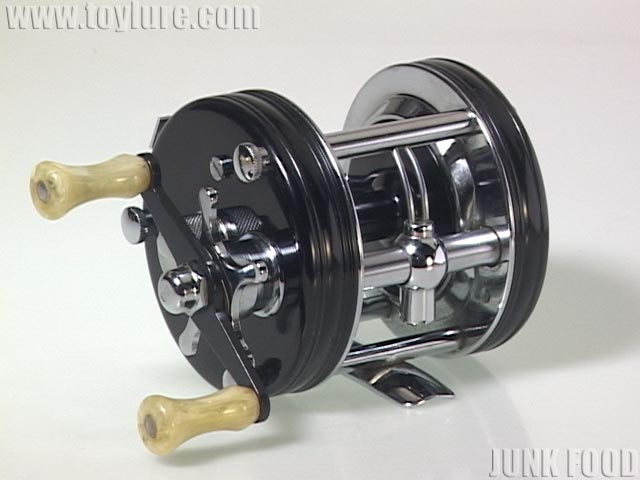 JUNK FOOD item: R-8263 Ambassadeur 5000C アンバサダー