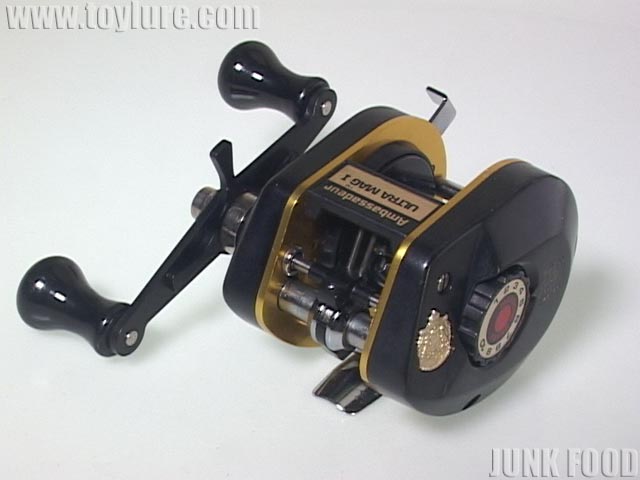 JUNK FOOD item: R-8275 Ambassadeur Ultra MAG1 ウルトラマグワン