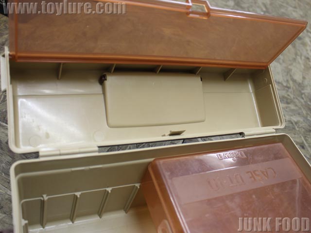 オールド ダイワ 大量セット タックルボックスごと送ります オールド ダイワ 大量セット タックルボックスごと送ります