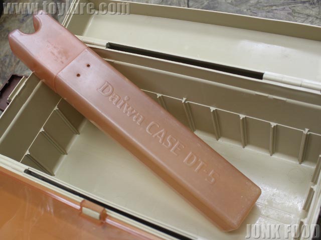 オールド ダイワ 大量セット タックルボックスごと送ります オールド ダイワ 大量セット タックルボックスごと送ります