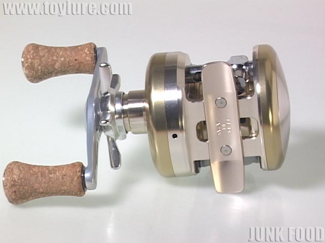 ダイワ　ミリオネア　CV-Z 105L ダイワ(Daiwa) ミリオネア CV-Z 105 00613823｜アウトドア用品