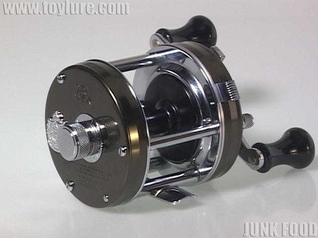 限定25台！激レア！フジオカ別注 アンバサダー 5500c サイモン オリーブ JUNK FOOD item: R-8553 Ambassadeur 5500C アンバサダー
