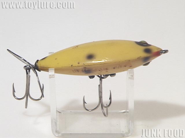 JUNK FOOD item: T-2529 Side-Shad サイドシャッド
