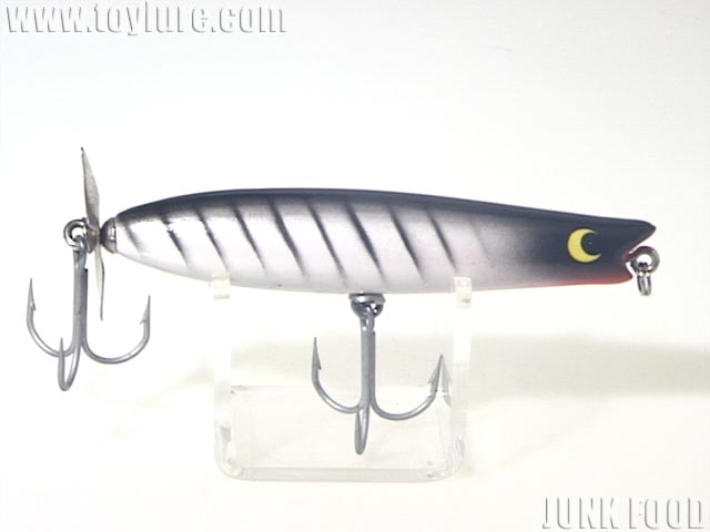 JUNK FOOD item: T-2886 JERKING-SAM ジャーキンサム