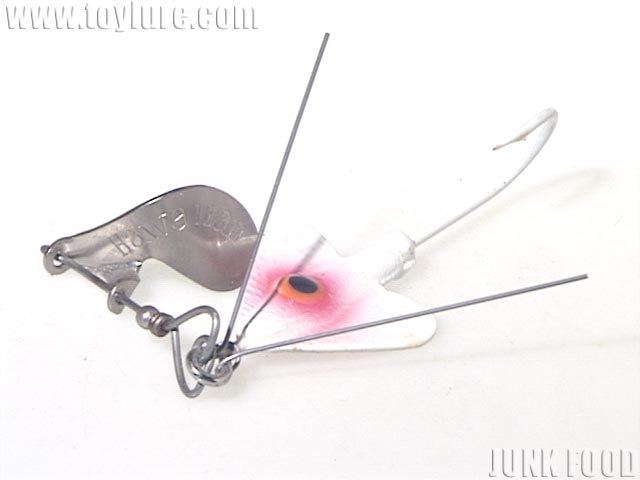 JUNK FOOD item: T-2924 Hawaiian-Wiggler ハワイアンウィグラー