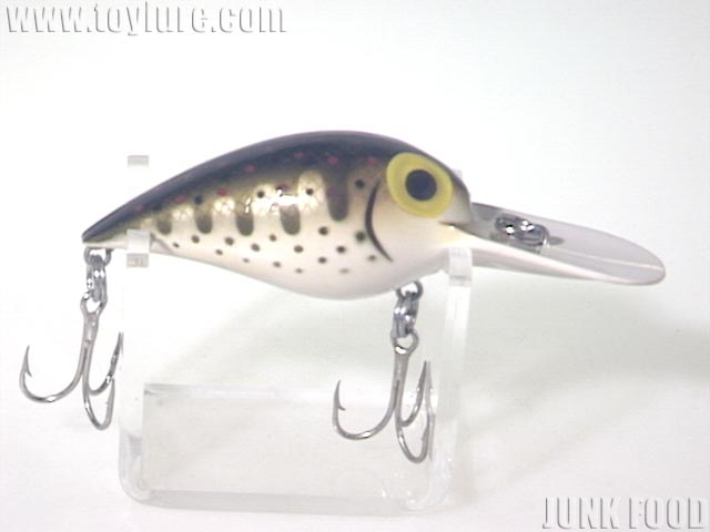 JUNK FOOD item: T-3173 Wiggle-Wart 3/8 ウィグルワート