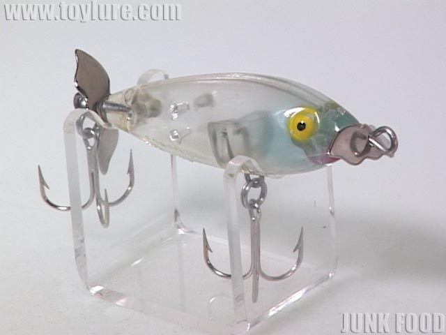 JUNK FOOD item: T-4004 Crazy-Shad クレイジーシャッド小