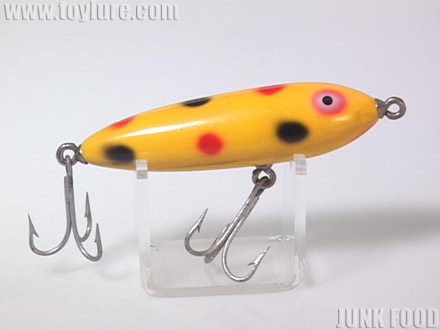 JUNK FOOD item: T-4091 ZIG-ZAG Jr ジグザグジュニア