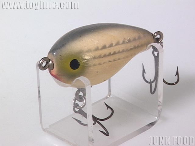 JUNK FOOD item: T-4206 Small Jumping G ジャンピングＧ