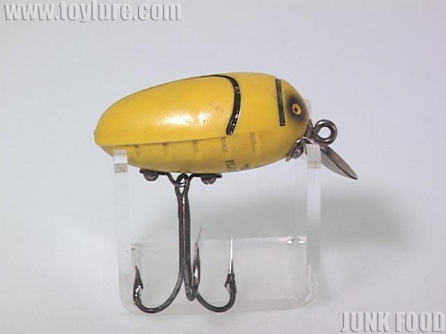 JUNK FOOD item: T-4291 Rattle Bug ラトルバグ