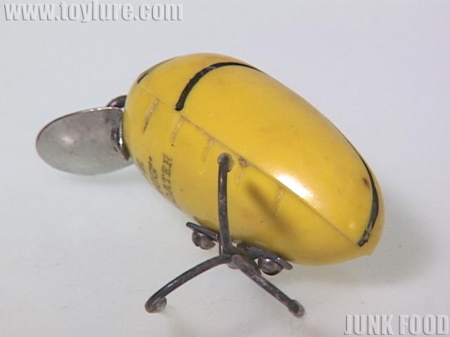 JUNK FOOD item: T-4291 Rattle Bug ラトルバグ