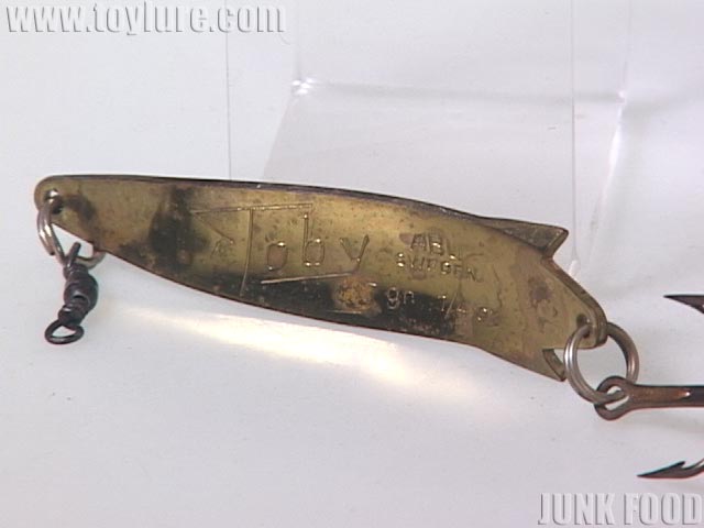 JUNK FOOD item: T-4373 Toby 7g トビー