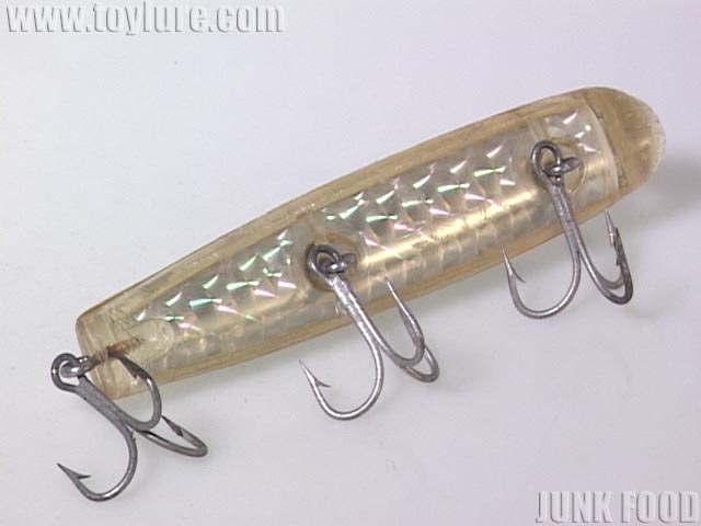 JUNK FOOD item: T-4557 Banana-Lure 5/8 バナナルアー大