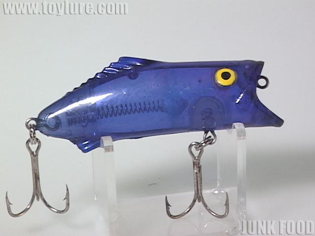 JUNK FOOD item: T-4688 Throbber スローバー