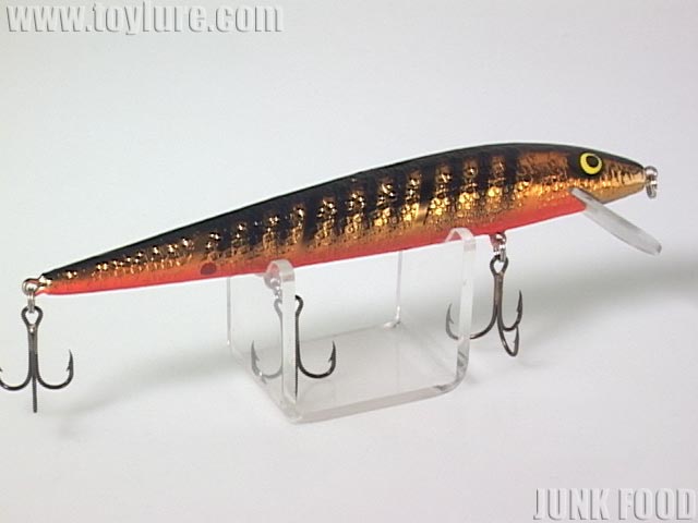 JUNK FOOD item: T-4751 Rattlin Rogue 11cm ラトリンログ