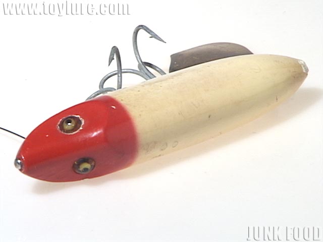 JUNK FOOD item: W-662 Flap Tail フラップテール