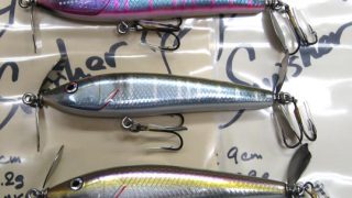 釣れ釣れの、KYOルアー 9cmダブルスイッシャーの入荷です
